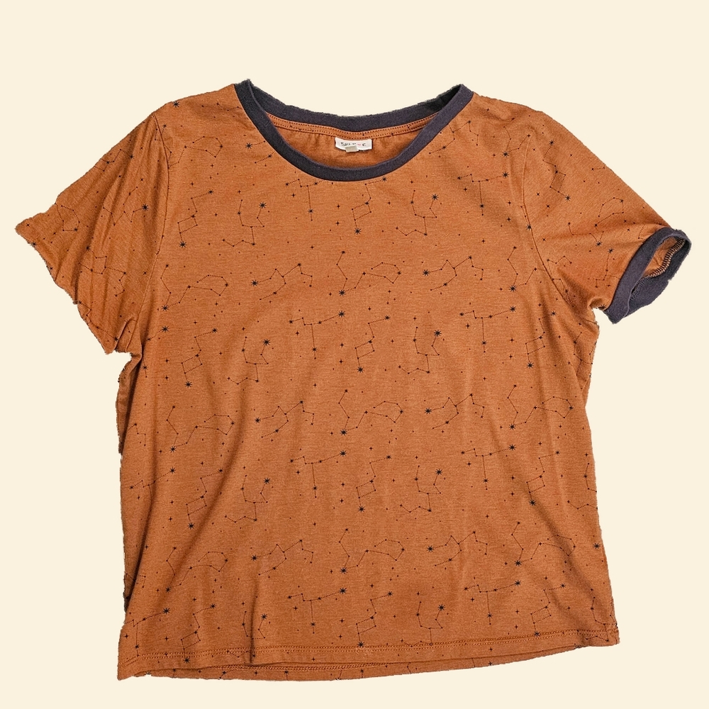 orange junior Large t-shirt with star designs and grey cuffs